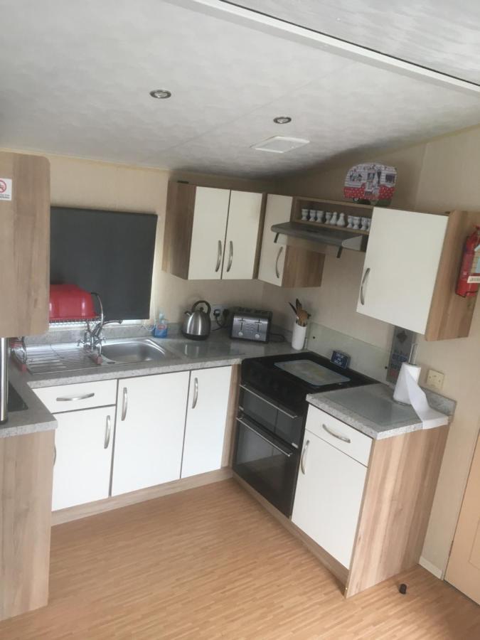 Take Me To The Beach At J&S Caravan Holidays Newquay Bay Resort Saint Columb Minor Zewnętrze zdjęcie